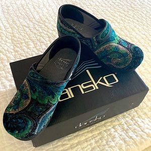 Dansko Vegan Women’s Black/Blue/Green/Gold Velvet Shoes